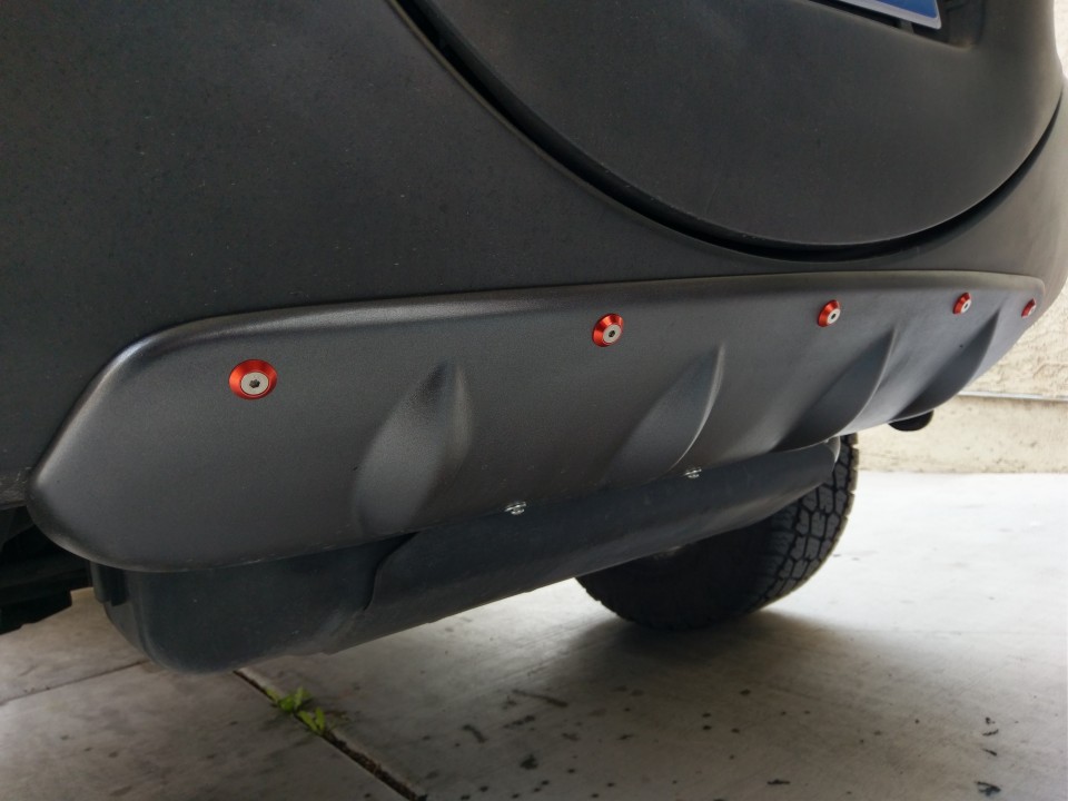 Rear plates installed, no fitment issues.